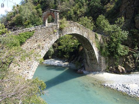 The fascinating Devil's Bridge in Lanzo, built by the evil according 